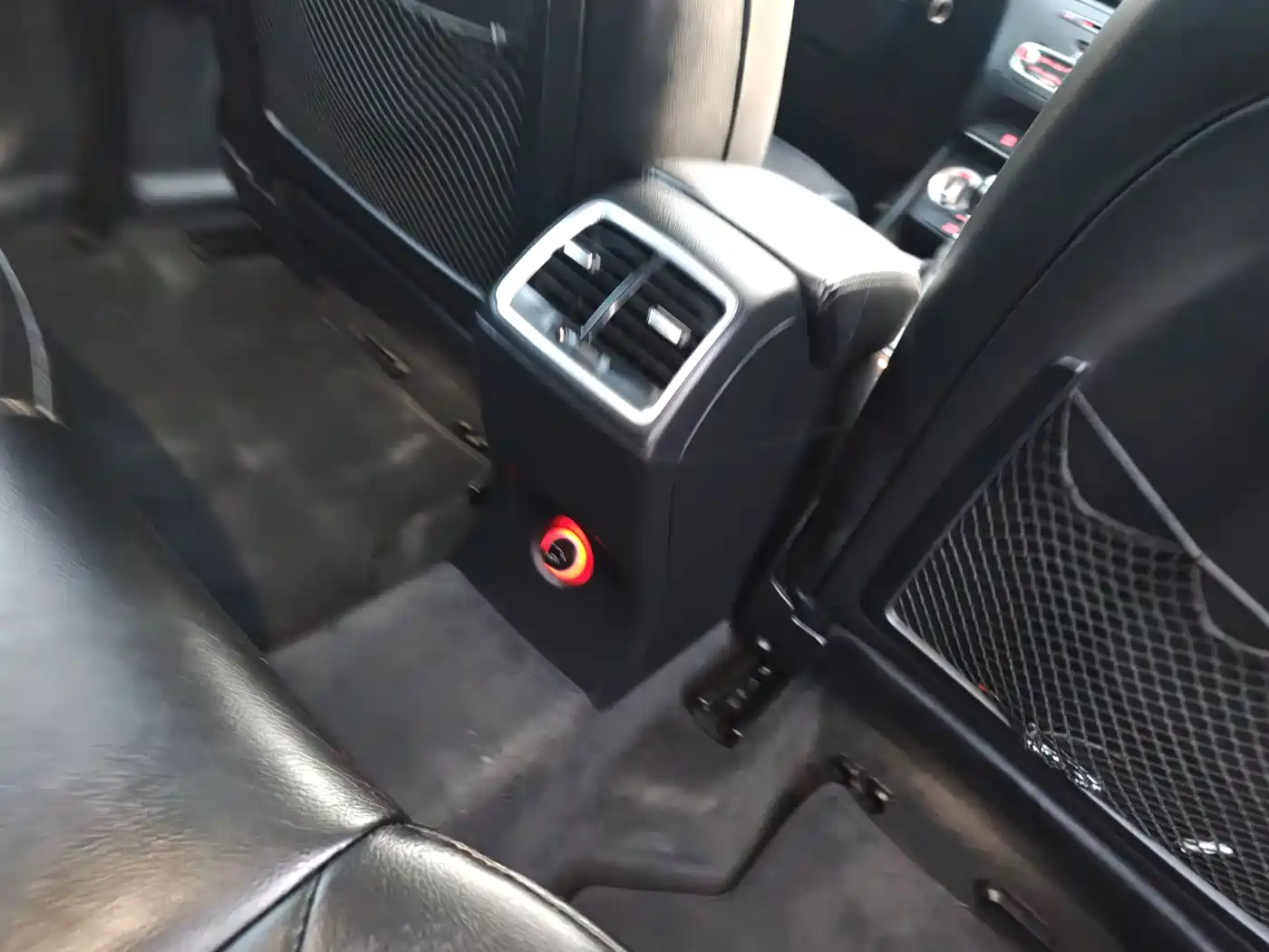 Audi Q3 2015 35 TFSI Progressive фото 49