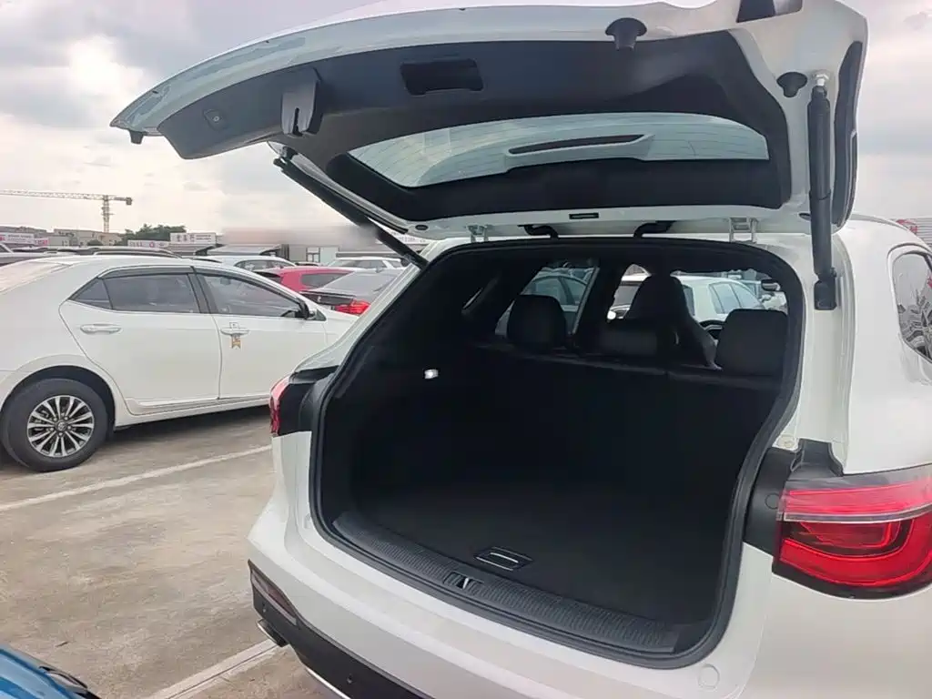 MG HS 2019 2018 30T Automatic 2WD Trophy Hormone Super Burn Edition China V