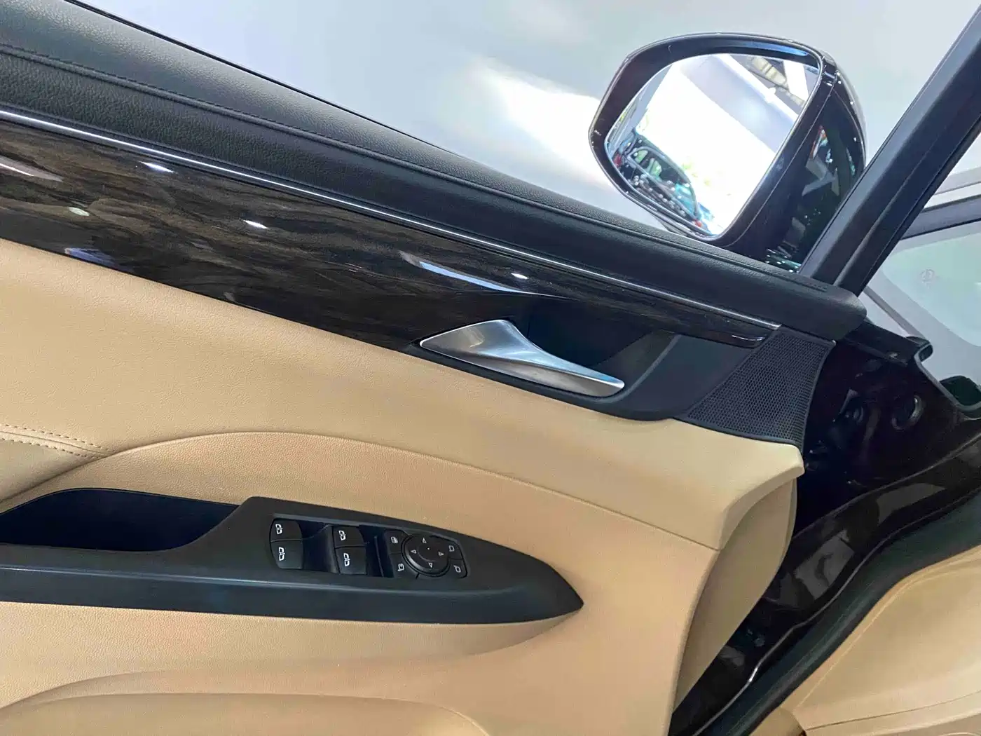 Buick GL8 2018 ES 28T Luxury Type China VI фото 11