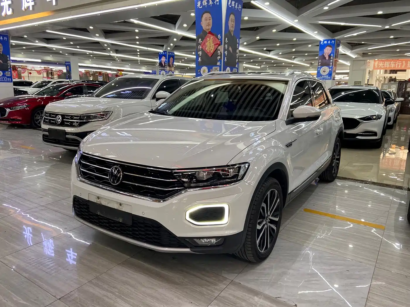 VOLKSWAGEN T ROC EXPLORING SONGS