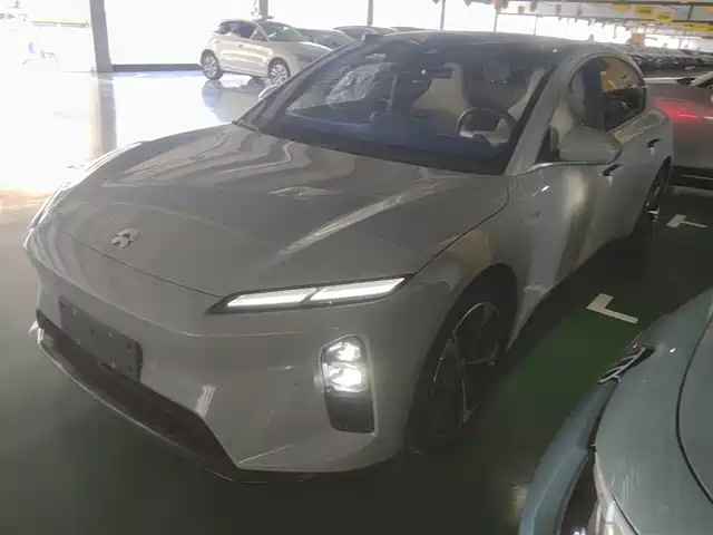 NIO ET5 2025
