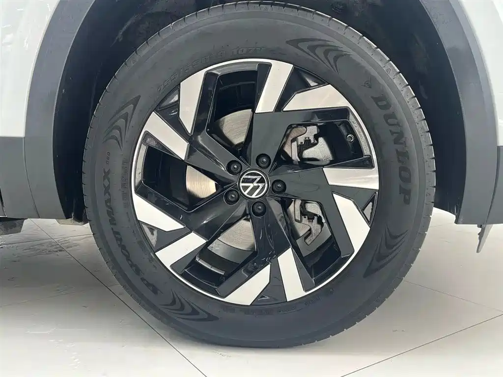 Volkswagen Teramont 2024 380TSI 4WD Dragon Soar Edition фото 14