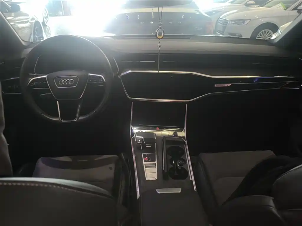 Audi A6L 2023 Facelift 45 TFSI quattro Premium Dynamic фото 10