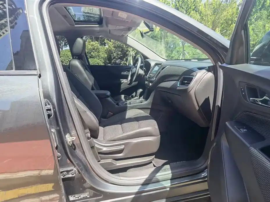 Chevrolet Equinox 2018 535T Automatic Frontier Edition фото 25