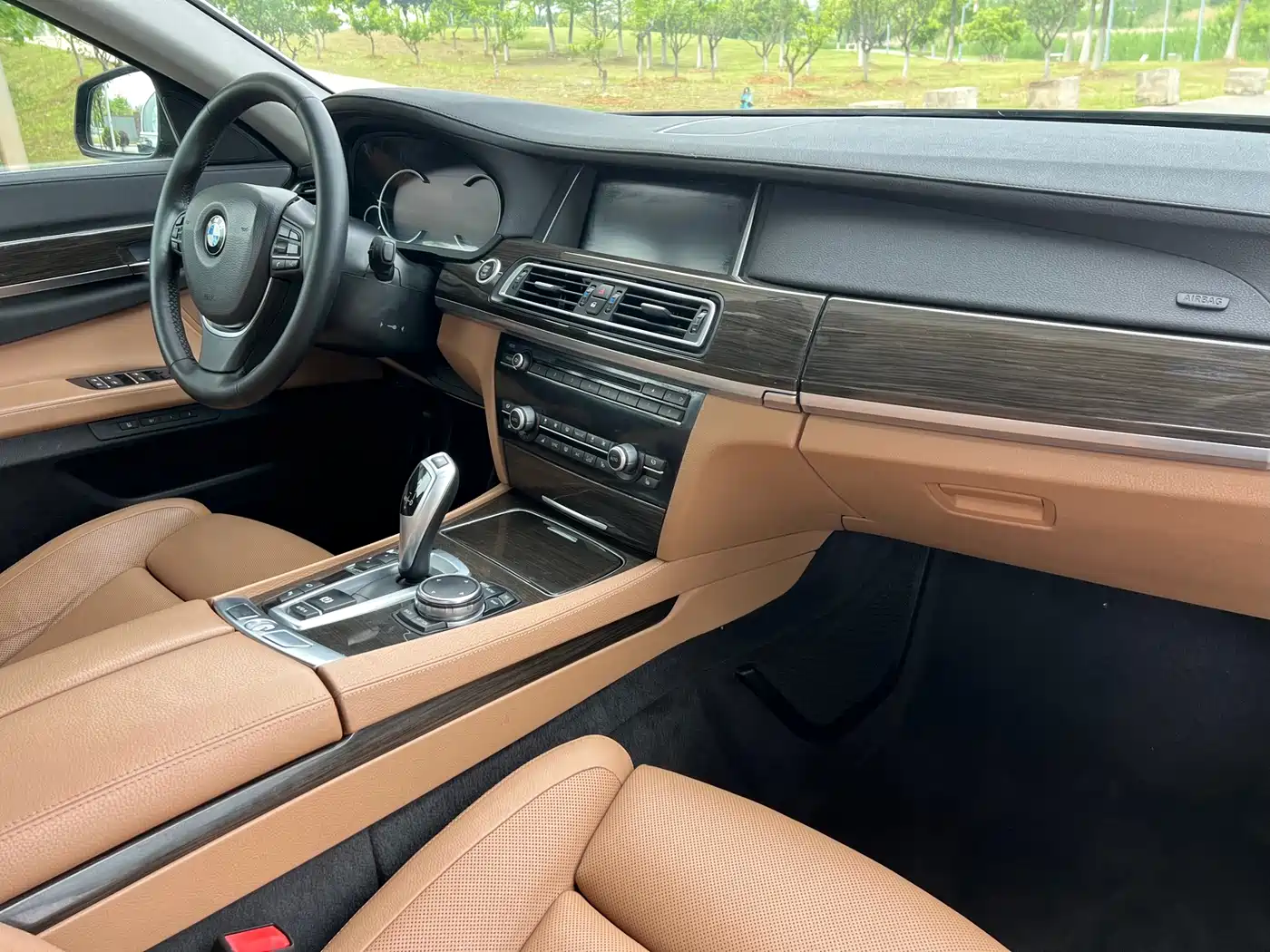 BMW 7 Series 2013 Model 730Li Luxury фото 14