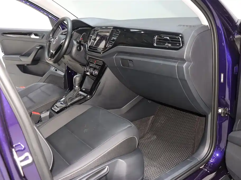 Volkswagen T-ROC 2019 280TSI DSG 2WD Comfort Type China V фото 7