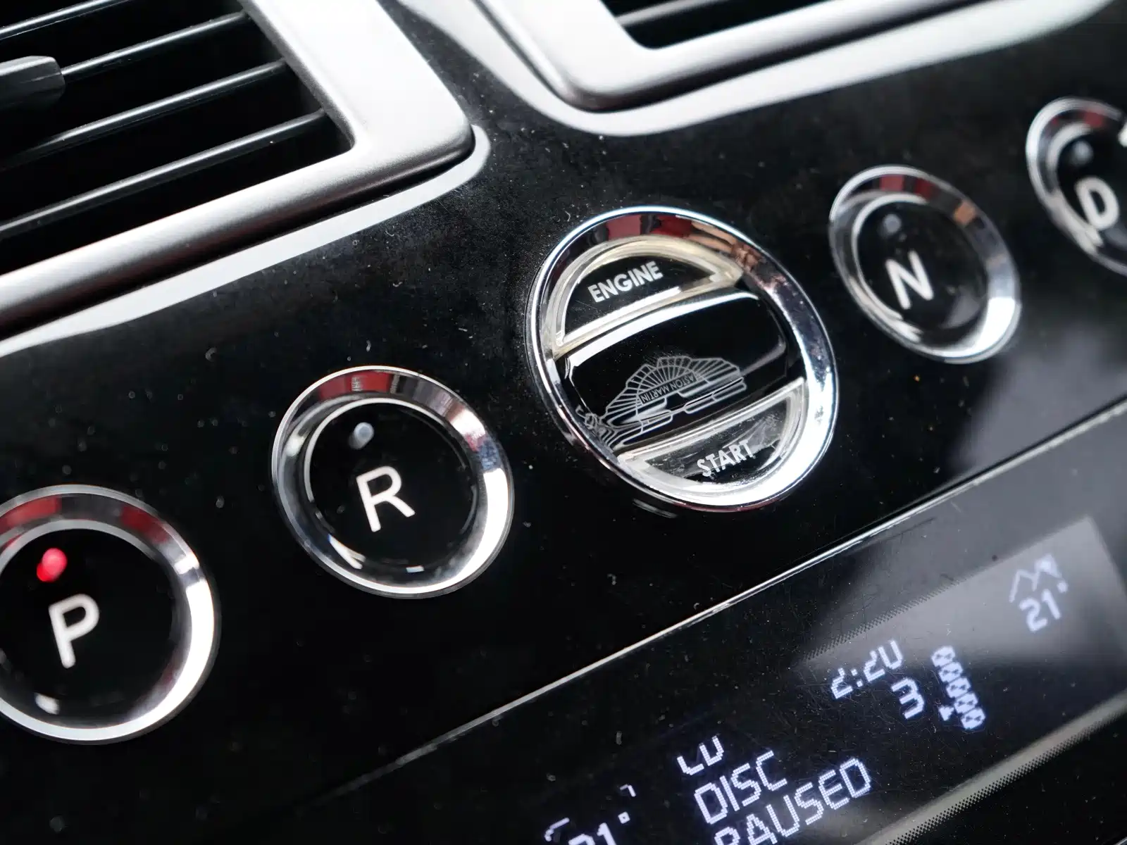 Фото 8 - Aston Martin Rapide