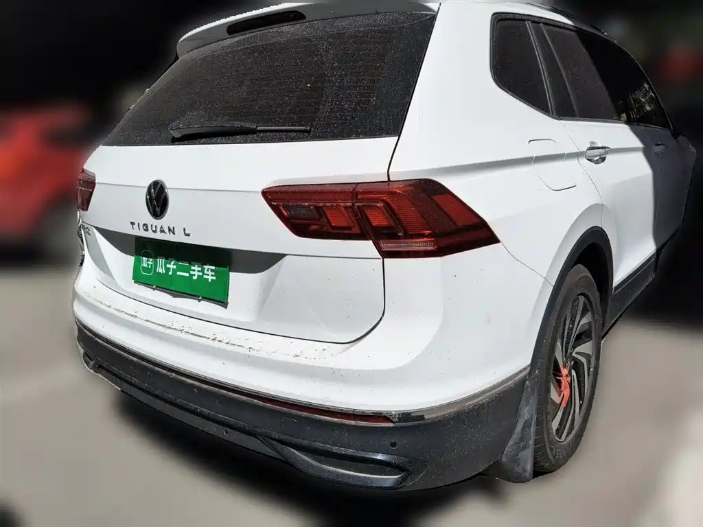 Volkswagen Tiguan L 2025 Model 300TSI Auto 2WD Dragon Edition фото 5