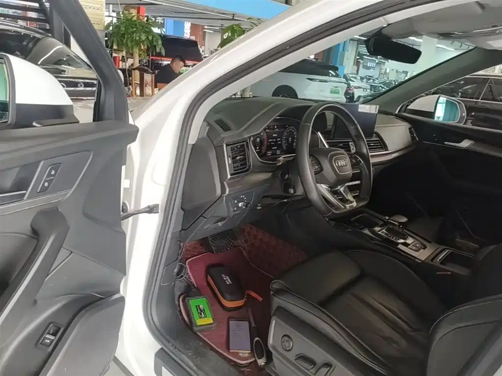 Audi Q5L 2022 Facelift 40T Luxury Dynamic фото 16