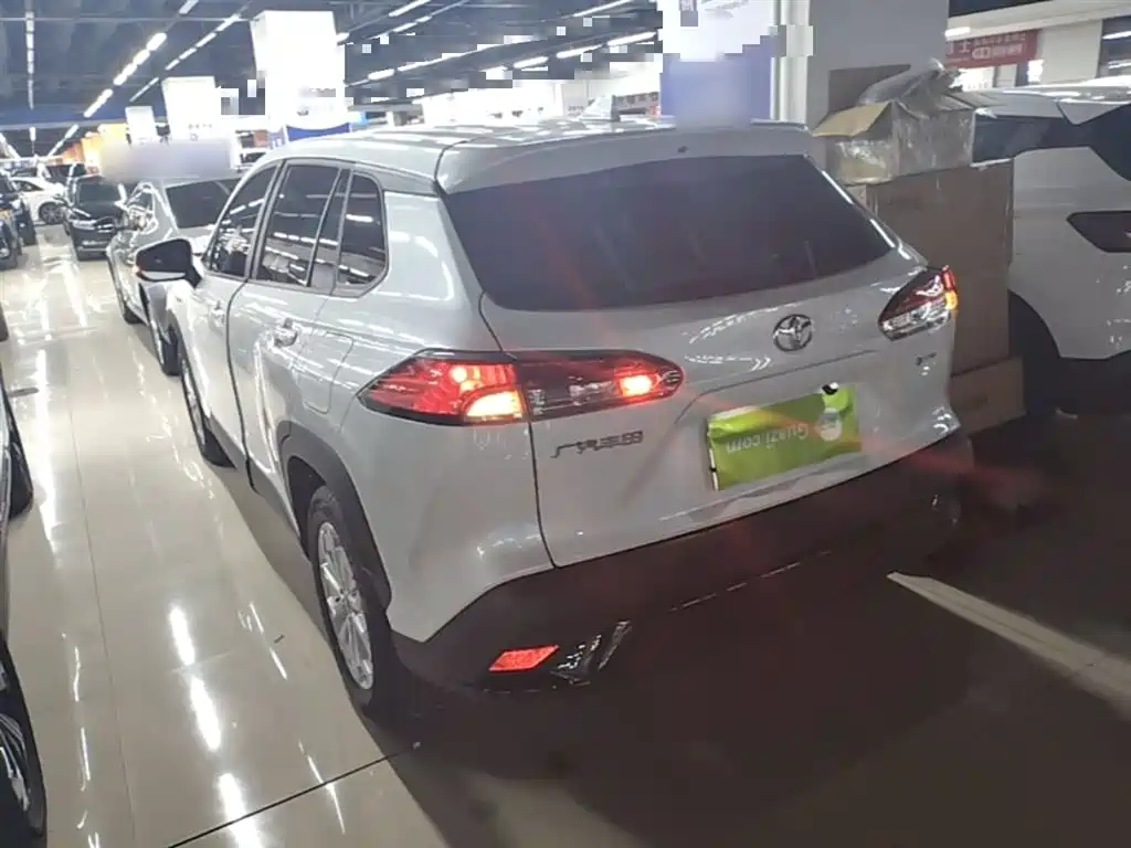Toyota Frontlander 2024 2.0L Smart Hybrid Dual Engine Leading Edition фото 5