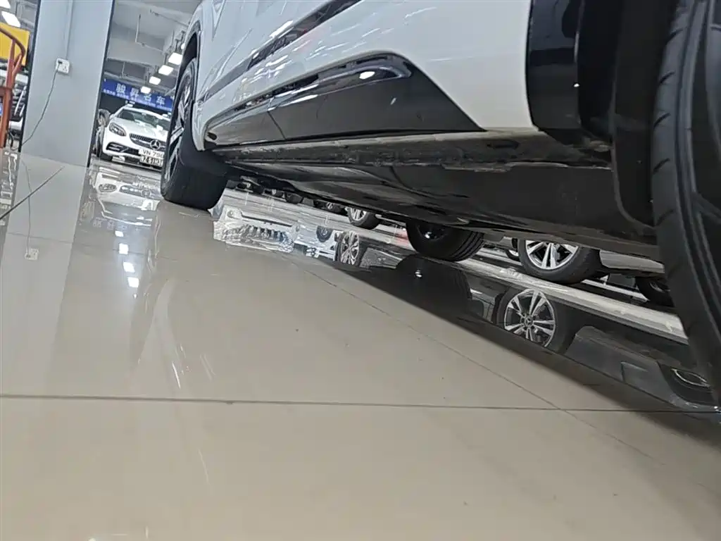 Volkswagen Tayron GTE Plug-in Hybrid 2022 1.4T Luxury фото 22
