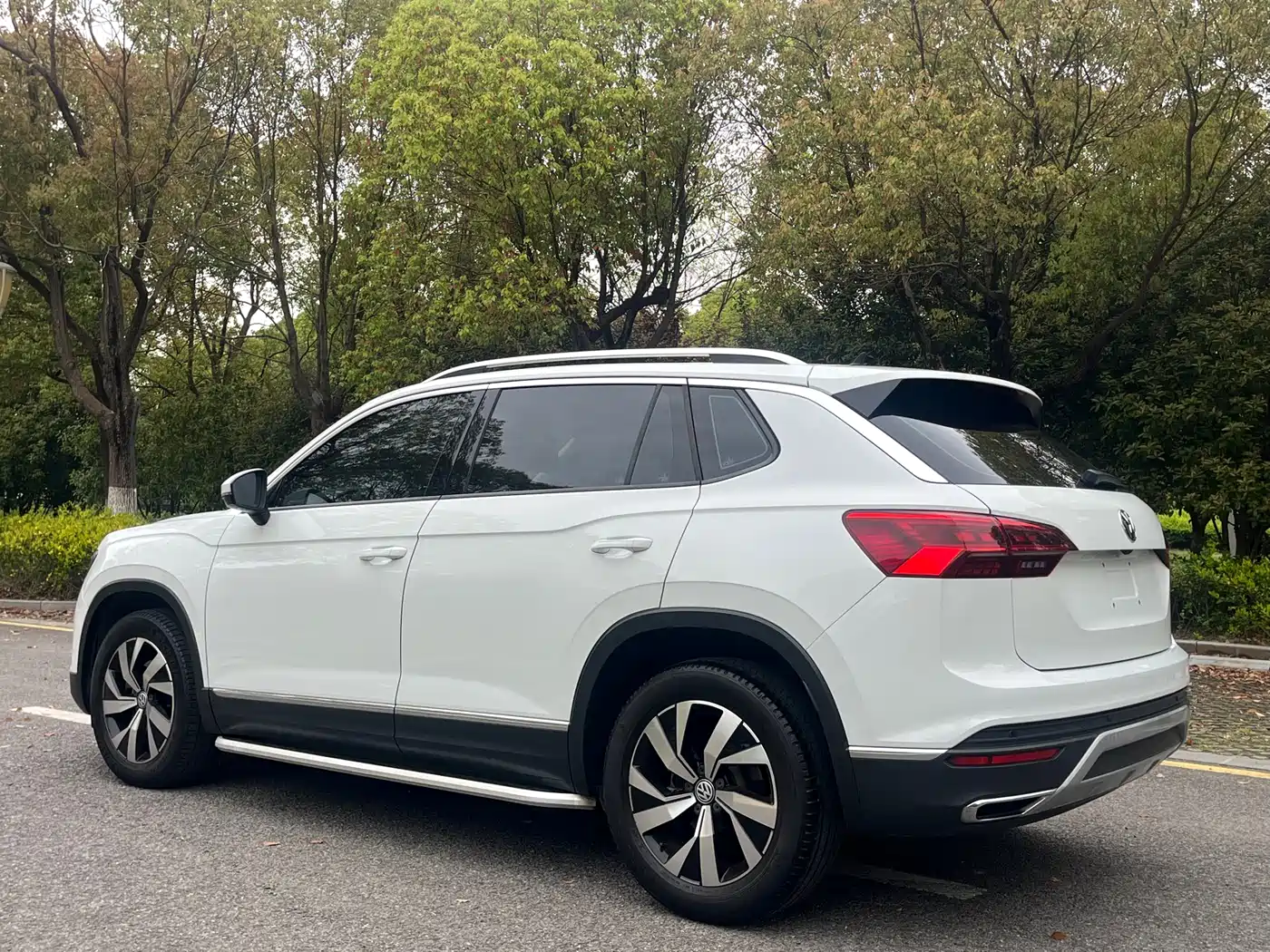 Volkswagen Tayron 2019 330TSI 2WD Luxury Plus China VI фото 4