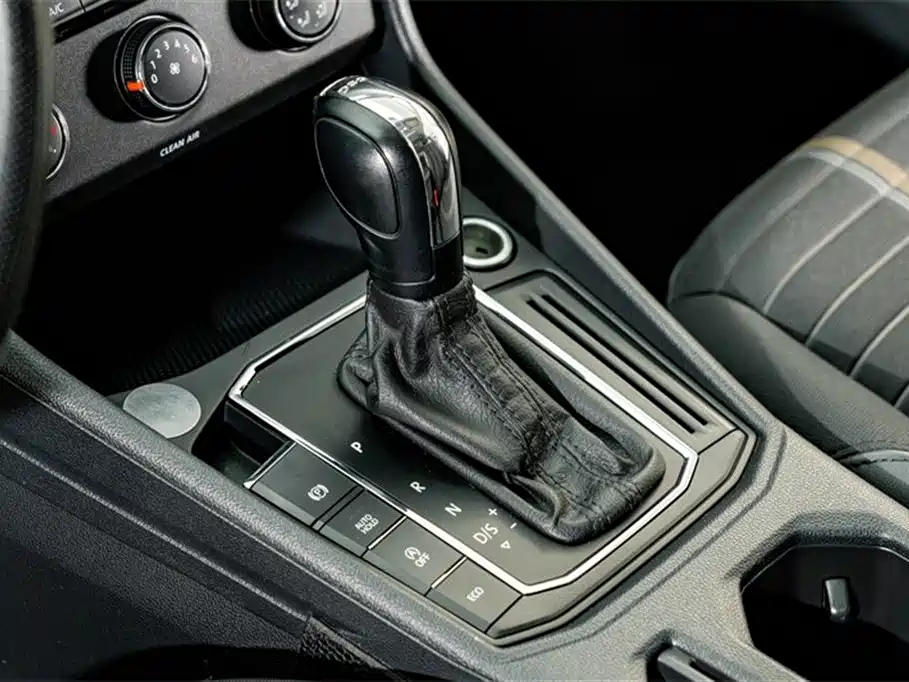 Volkswagen Lavida 2019 280TSI DSG Comfort Edition China VI фото 11