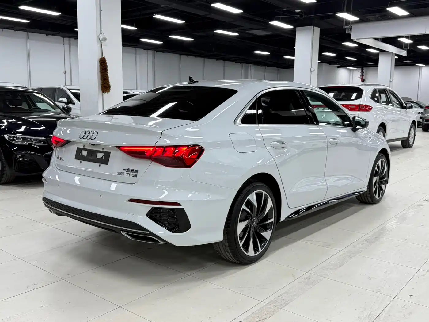 Audi A3 2023 A3L Limousine 35 TFSI Fashion Sport фото 4