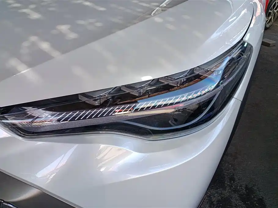 Toyota Frontlander 2024 2.0L Smart Hybrid Dual Engine Luxury Edition фото 5