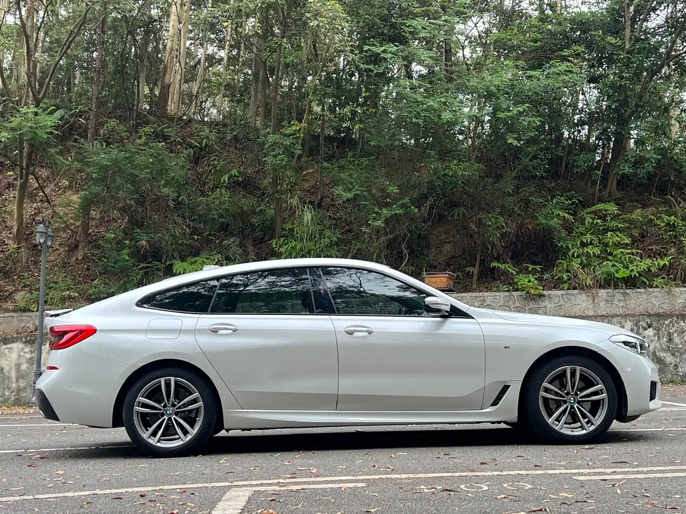 BMW 6 Series GT 2018 630i M Sport Package фото 4