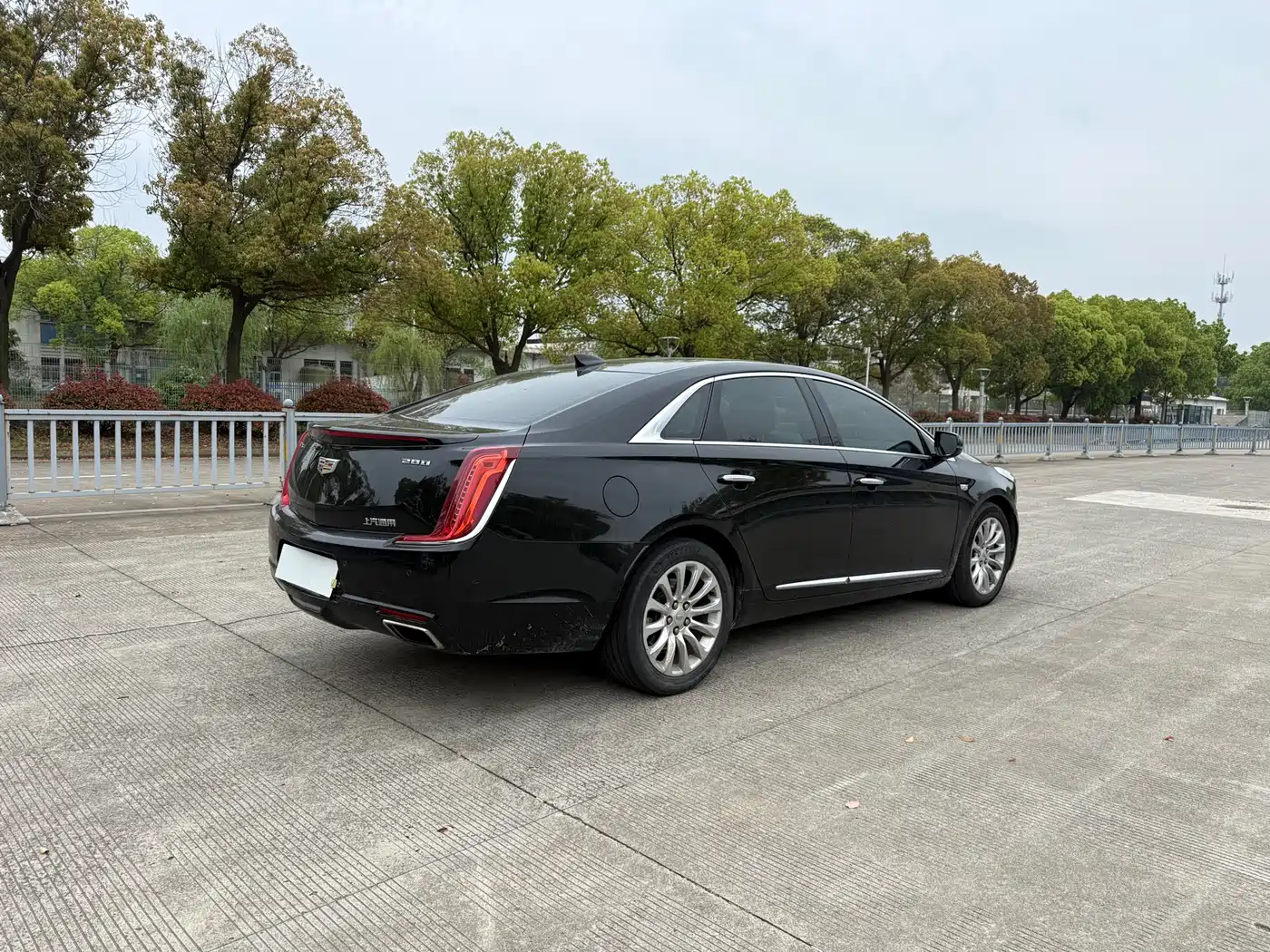 CADILLAC XTS