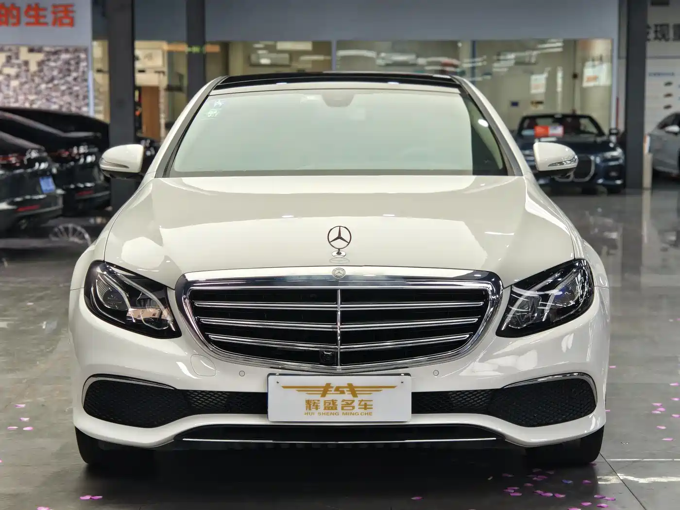Mercedes-Benz E-Class 2019 E 300 L Fashion фото 2