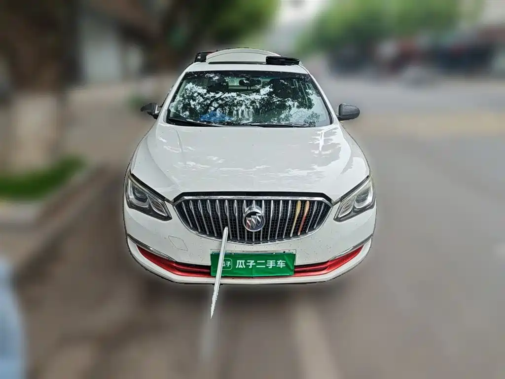 Buick Excelle 2016 15N Automatic Elite фото 2
