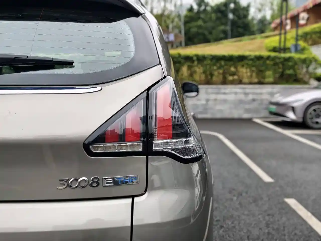 Peugeot 3008 2016 1.6THP Automatic Classic Edition фото 32