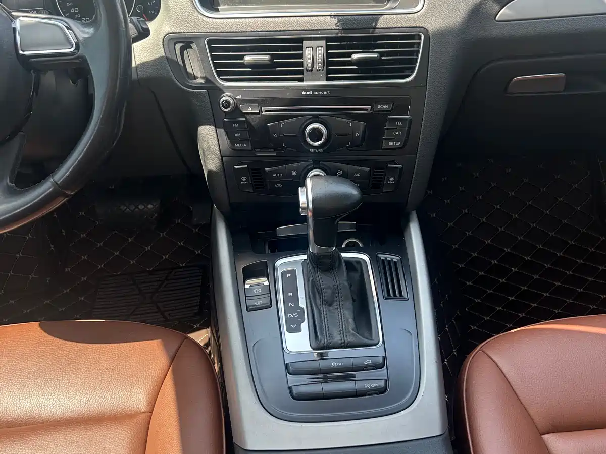 Audi Q5 2016 40 TFSI Progressive Model фото 15