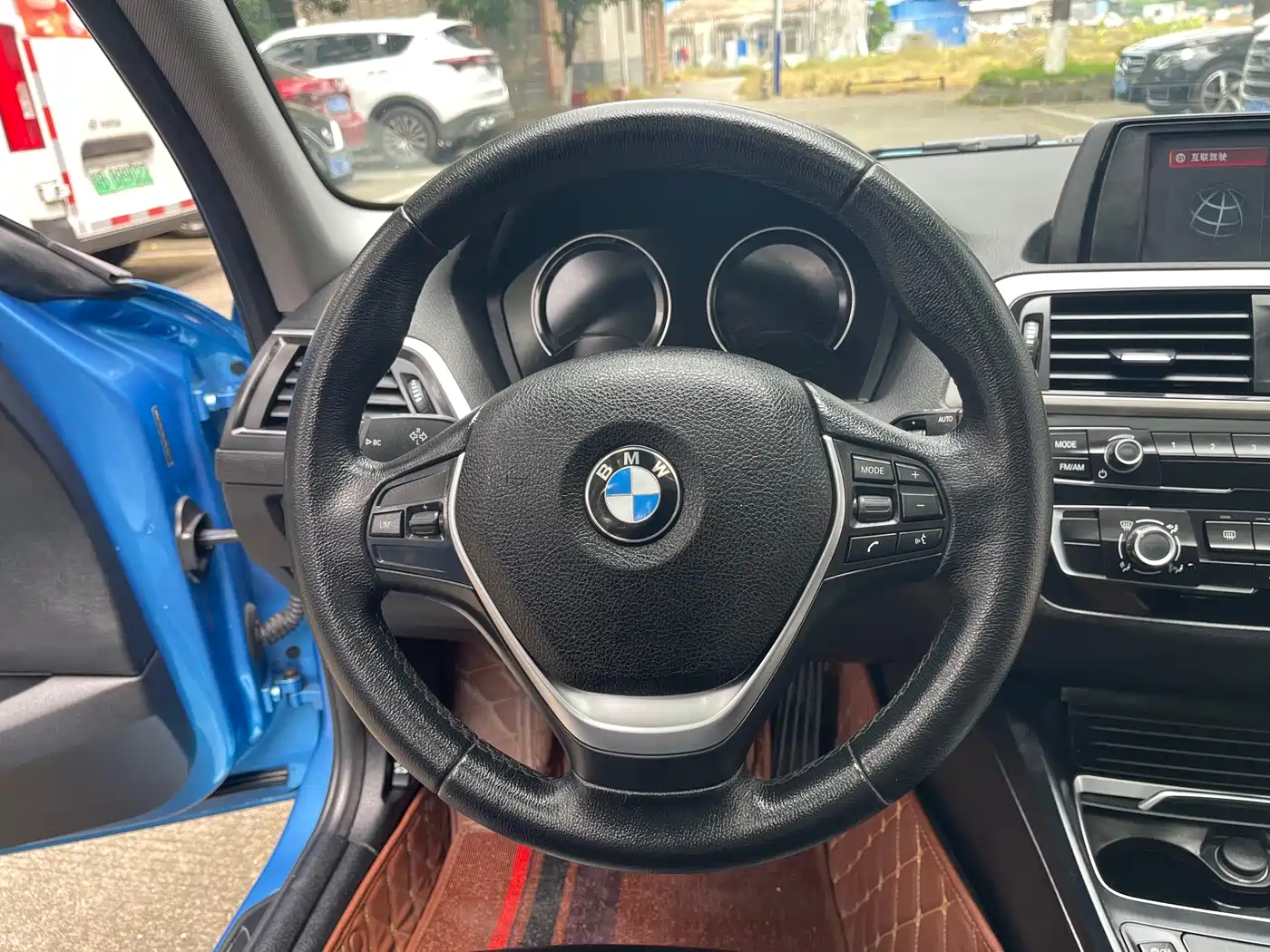 BMW 1 Series 2018 118i Fashion Edition фото 22