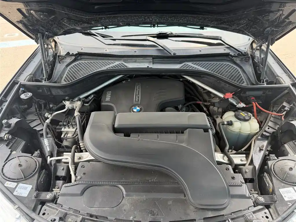 BMW X6 2018 xDrive28i фото 7