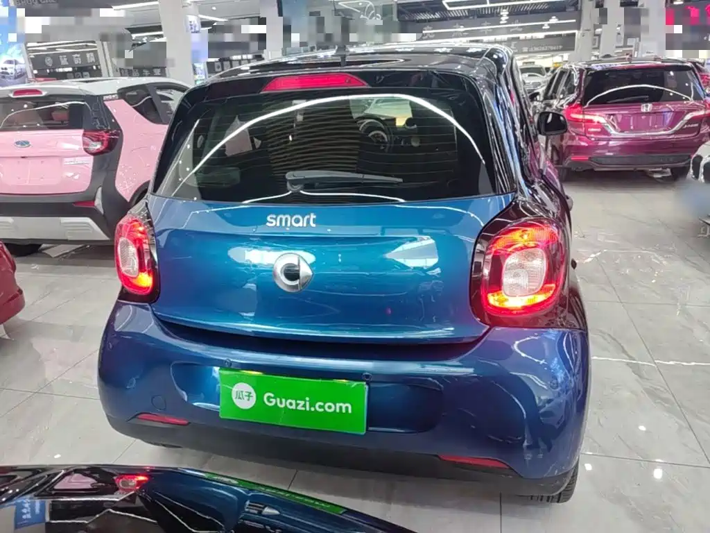 smart forfour 2019 2018 1.0L 52kW Agile Edition