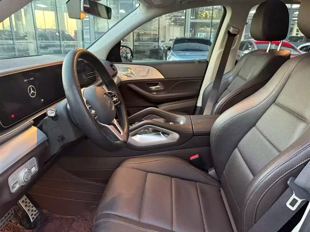 Mercedes-Benz GLE 2020 Facelift GLE 450 4MATIC Luxury фото 5