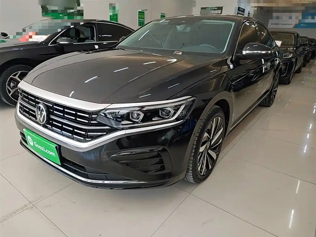 Volkswagen Passat 2024 380TSI Luxury