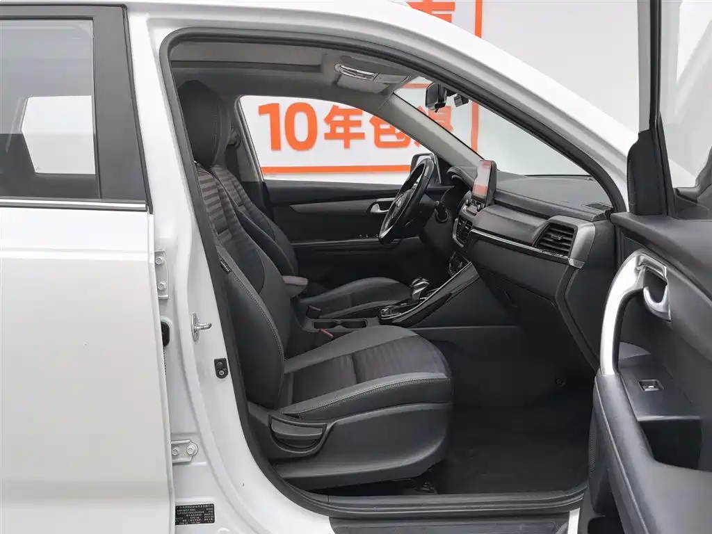 Kia Sportage 2019 2.0L Automatic Smart Luxury Edition фото 23