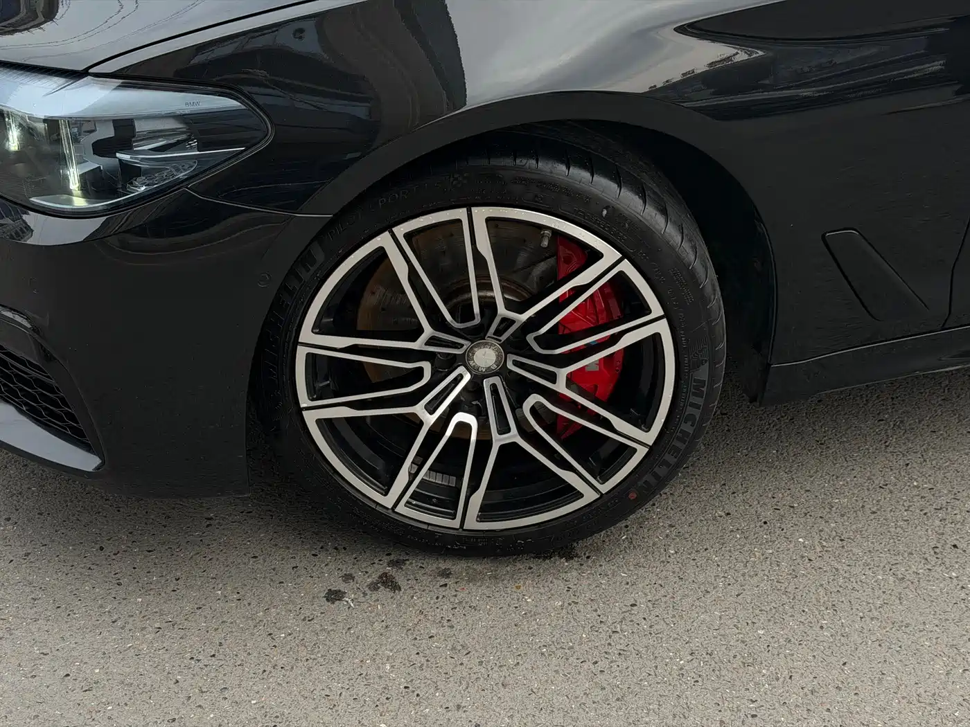 BMW 5 Series 2020 525Li M Sport Package фото 9