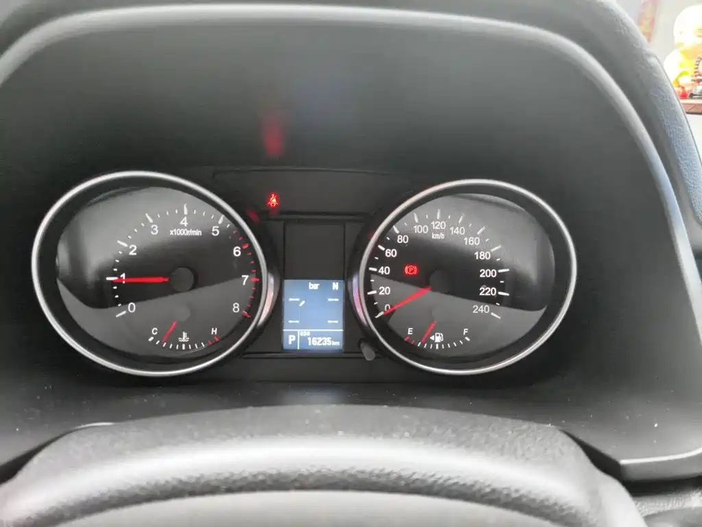 Haval M6 2023 2021 PLUS 1.5T DCT Elite Smart Connect