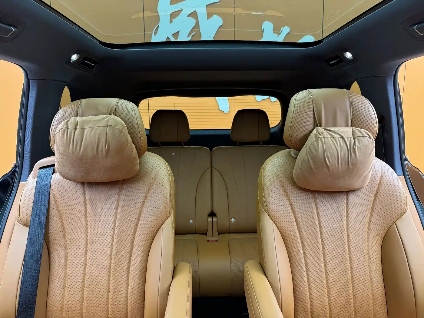 AITO Wenjie AITO M8 2026 2025 Extended Range Ultra 53.4kWh 6-Seater