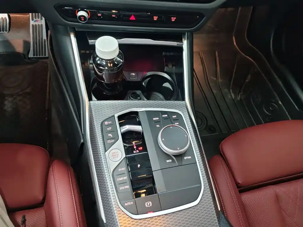 BMW 3 Series 2024 325i M Sport Shadowline Package фото 14