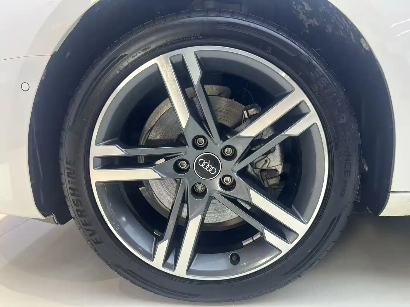 Audi A4L 2022 40 TFSI Luxury Dynamic фото 14