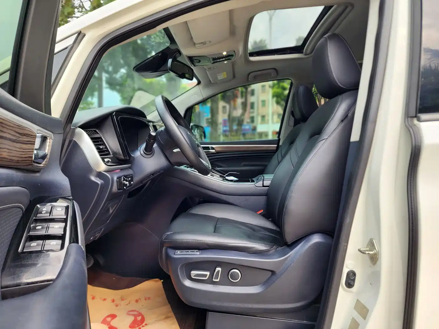 Photo 23 - GAC Trumpchi Trumpchi M8