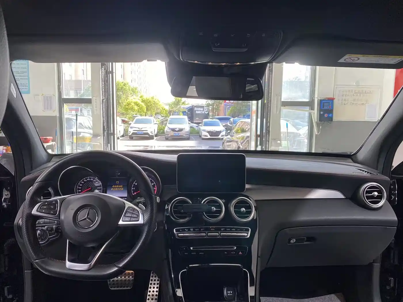Mercedes-Benz GLC AMG 2017 AMG GLC 43 4MATIC фото 4