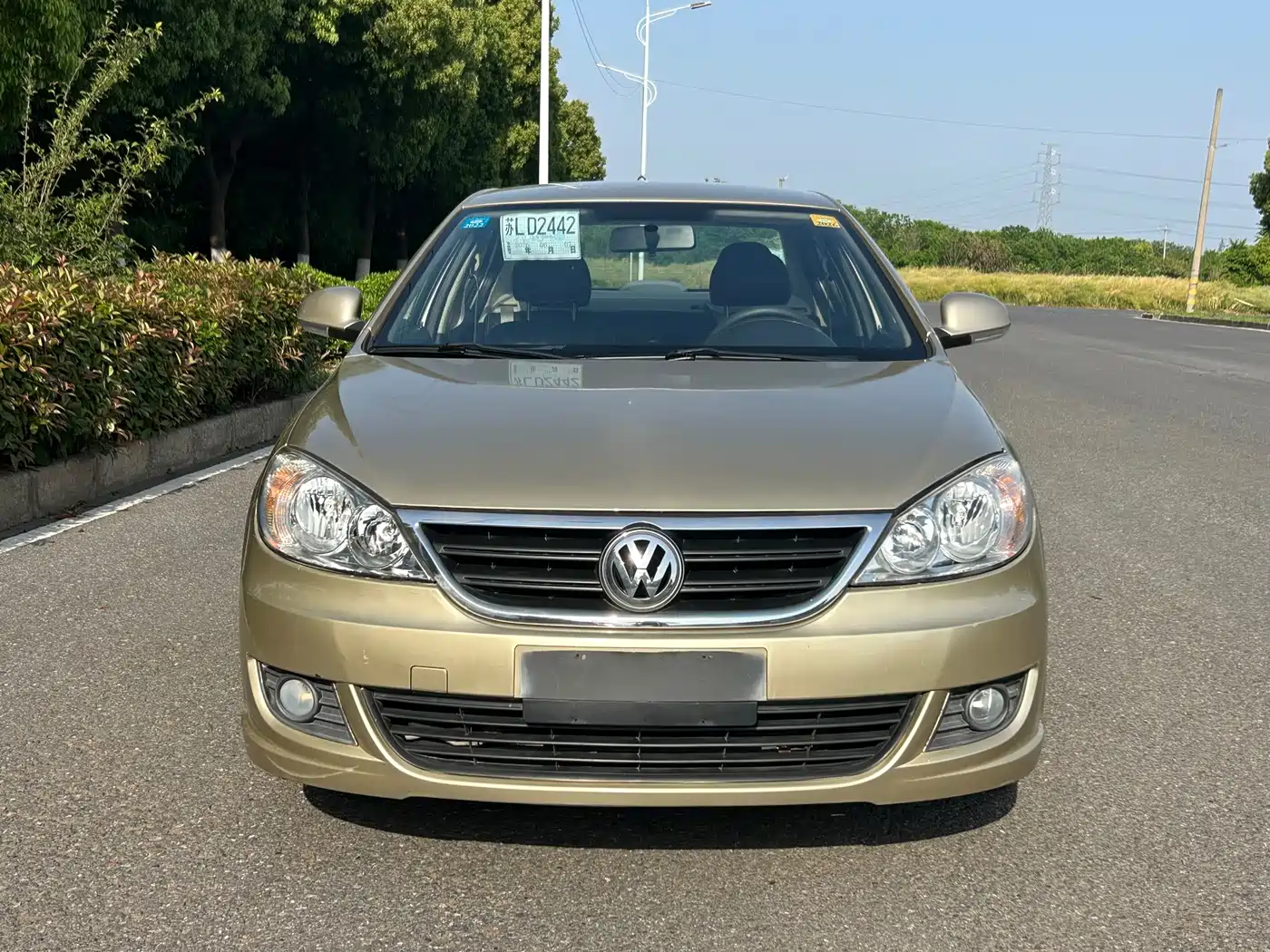 Volkswagen Lavida 2011 1.6L Automatic Leisure Edition фото 2