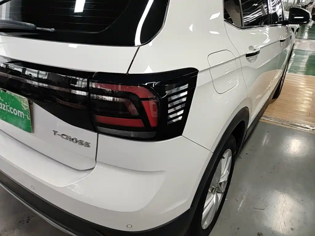 Фото 8 - Volkswagen T-Cross