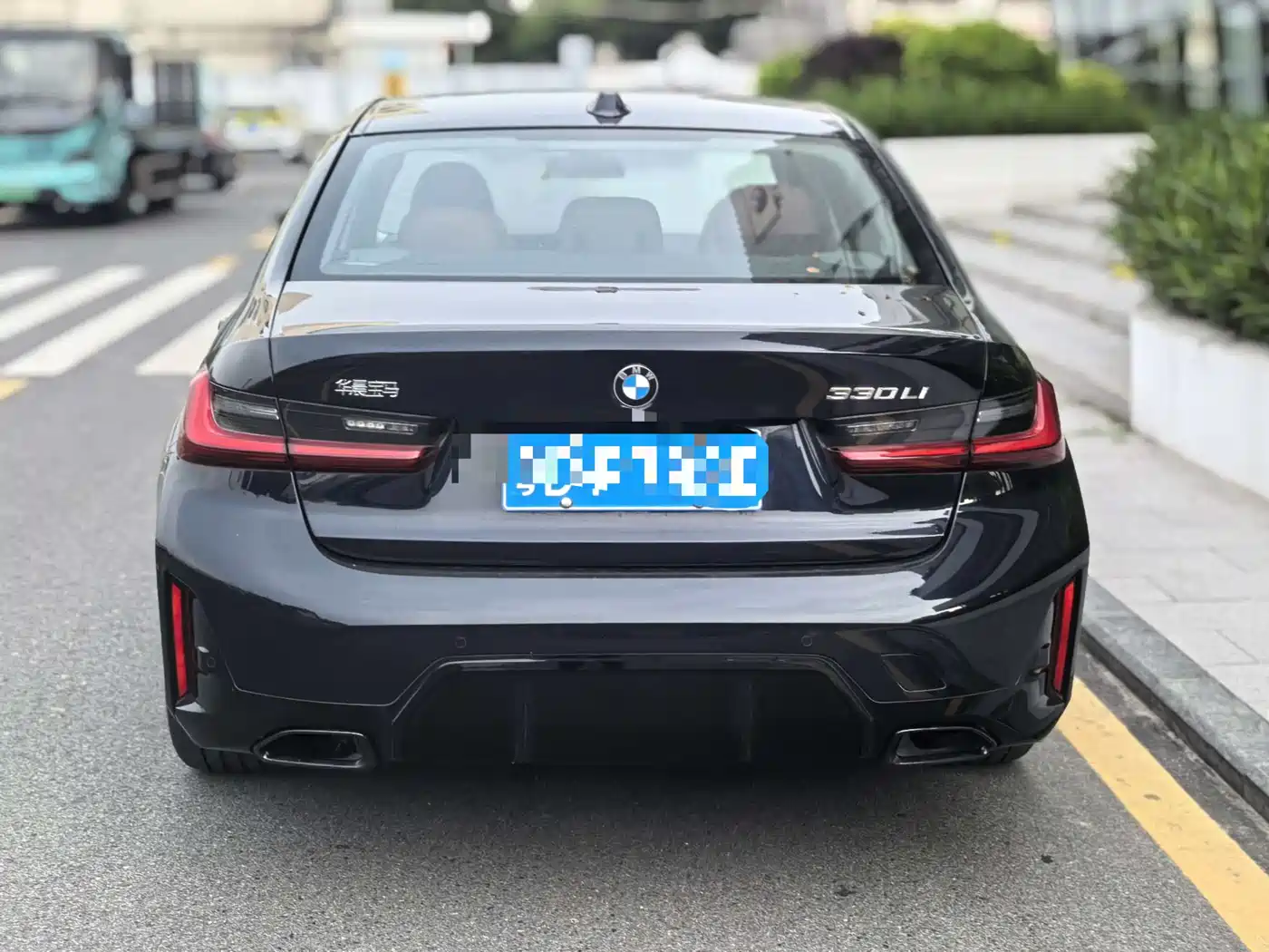 BMW 3-SERIES