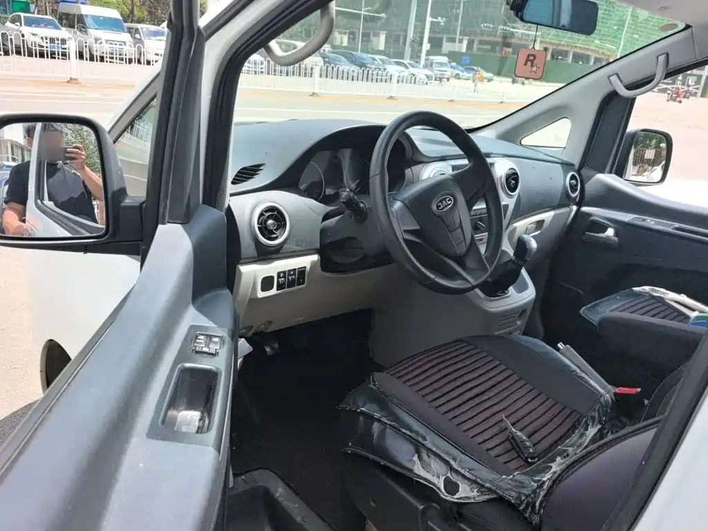 JAC Refine M3 2024 2023 PLUS 1.5T Classic 5/7-seater