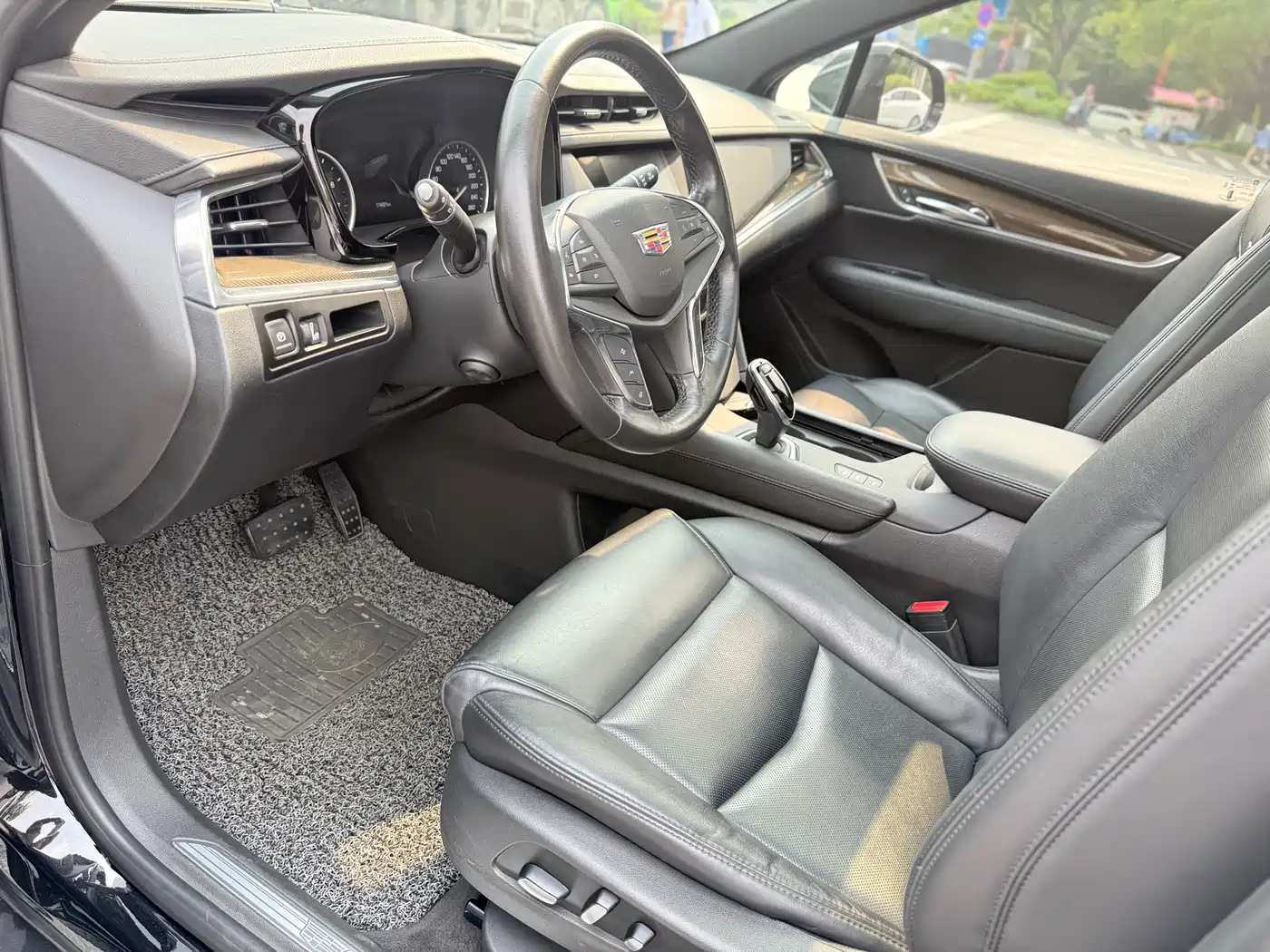 Cadillac XT5 2018 28E 4WD Leading фото 8