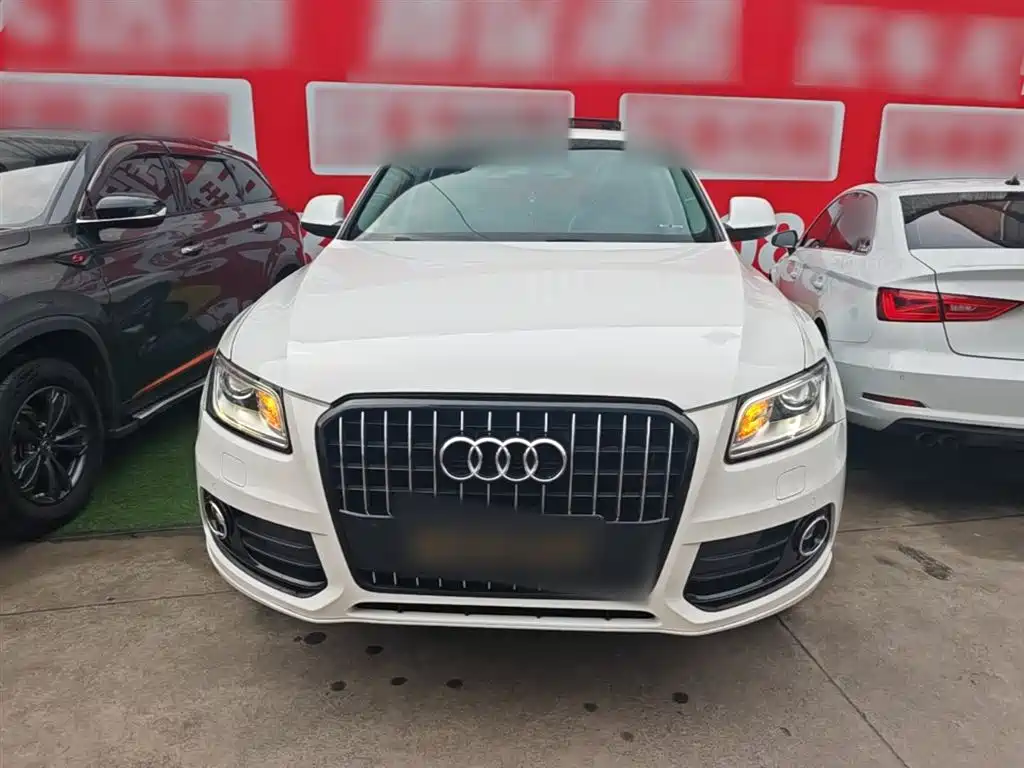 Audi Q5 2015 40 TFSI Technology фото 3