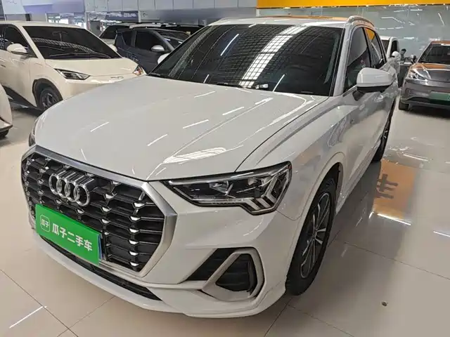 Audi Q3 2021