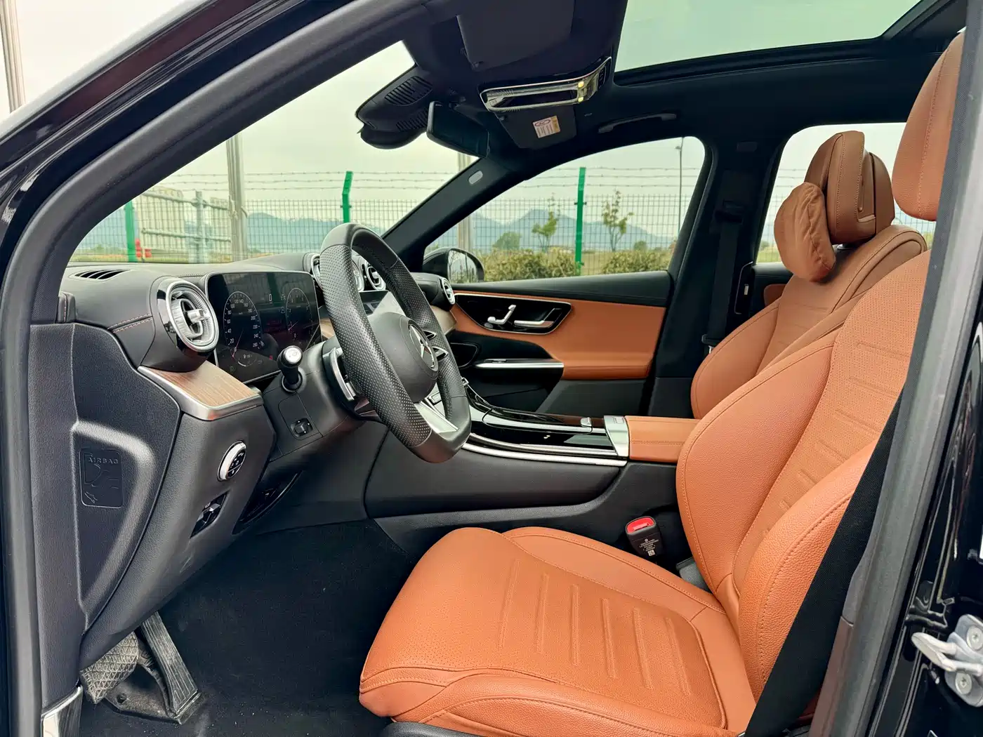 Mercedes-Benz GLC 2024 GLC 300 L 4MATIC Dynamic 7-seater фото 4