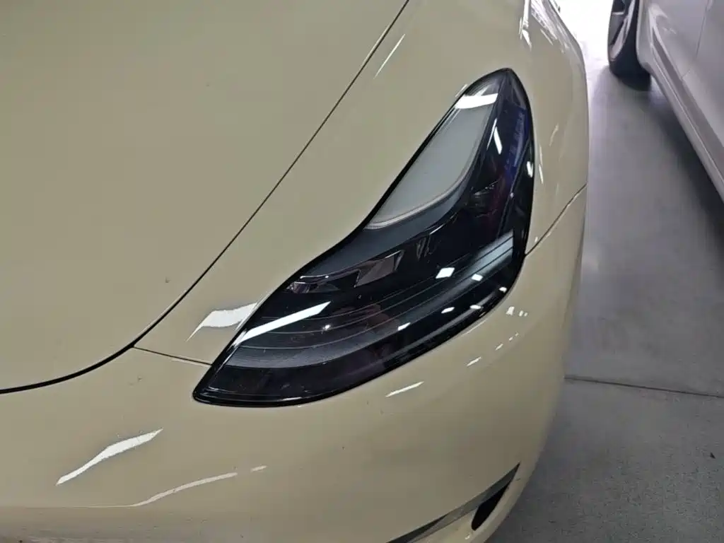 Фото 24 - Tesla Model Y