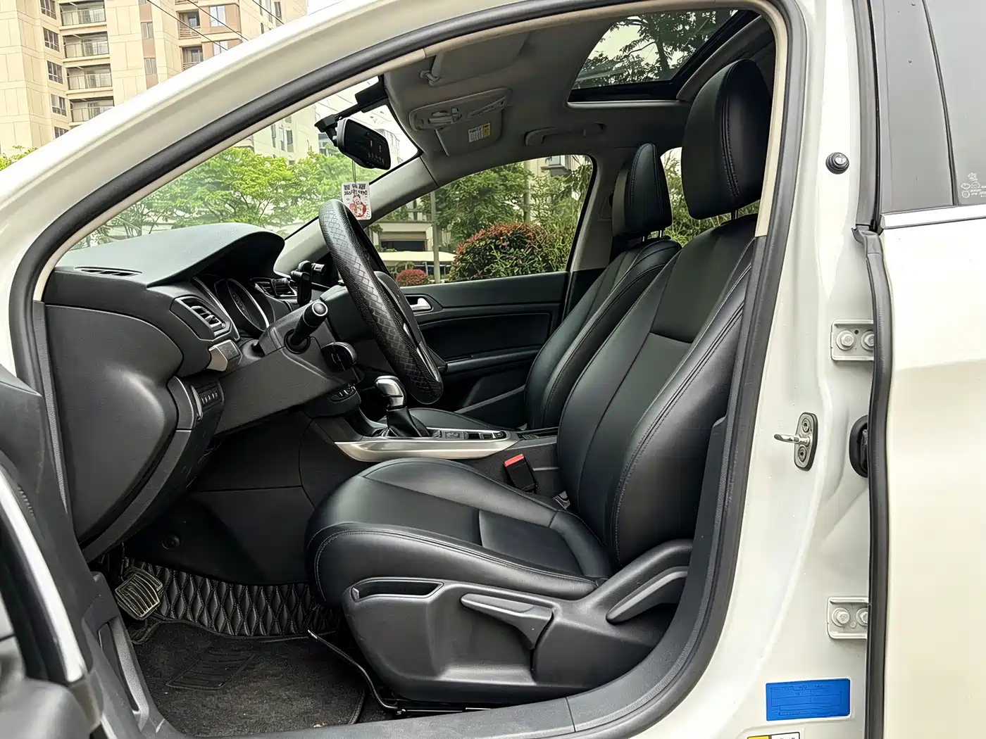 Peugeot 408 2018 350THP Automatic Luxury Edition фото 10