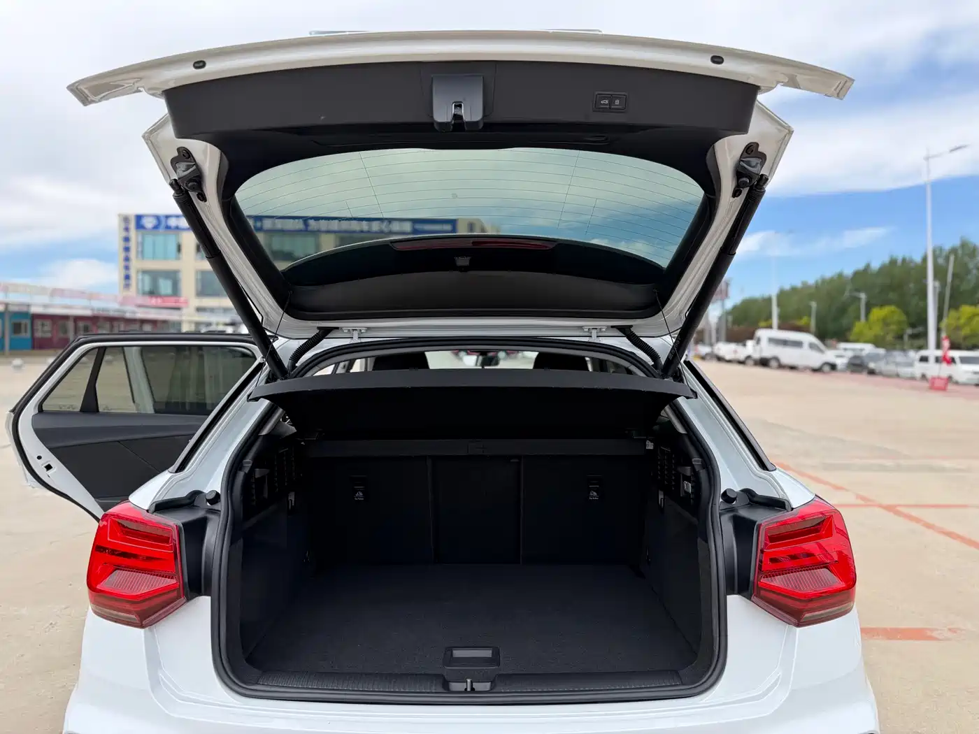 Audi Q2L 2022 35 TFSI Fashion Dynamic фото 10