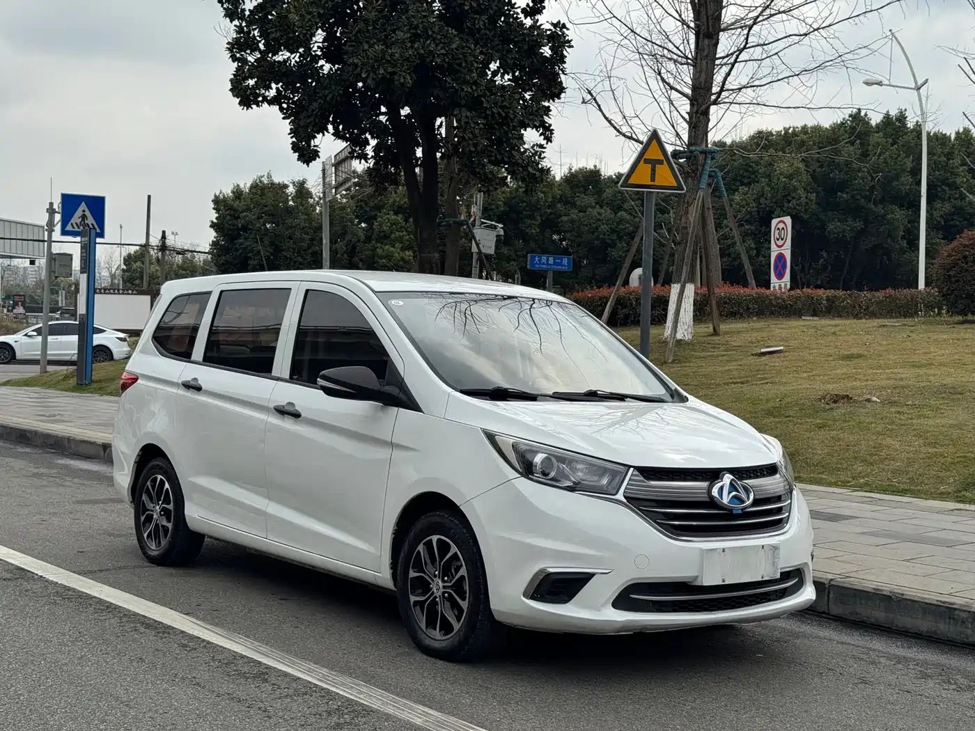 CHANGAN CHANGAN AUCHAN A600EV